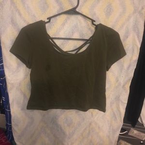Crop top